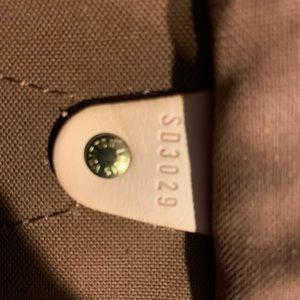 Authentic LOUIS VUITTON Monogram Speedy 30